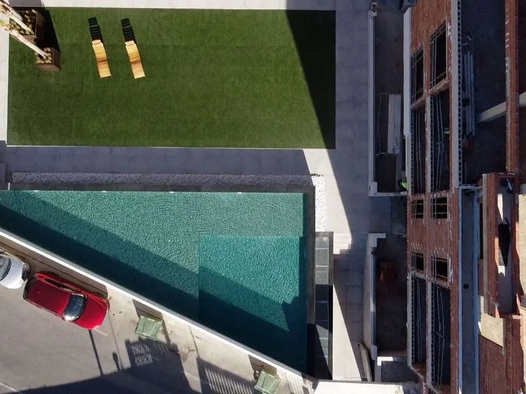 pool_area