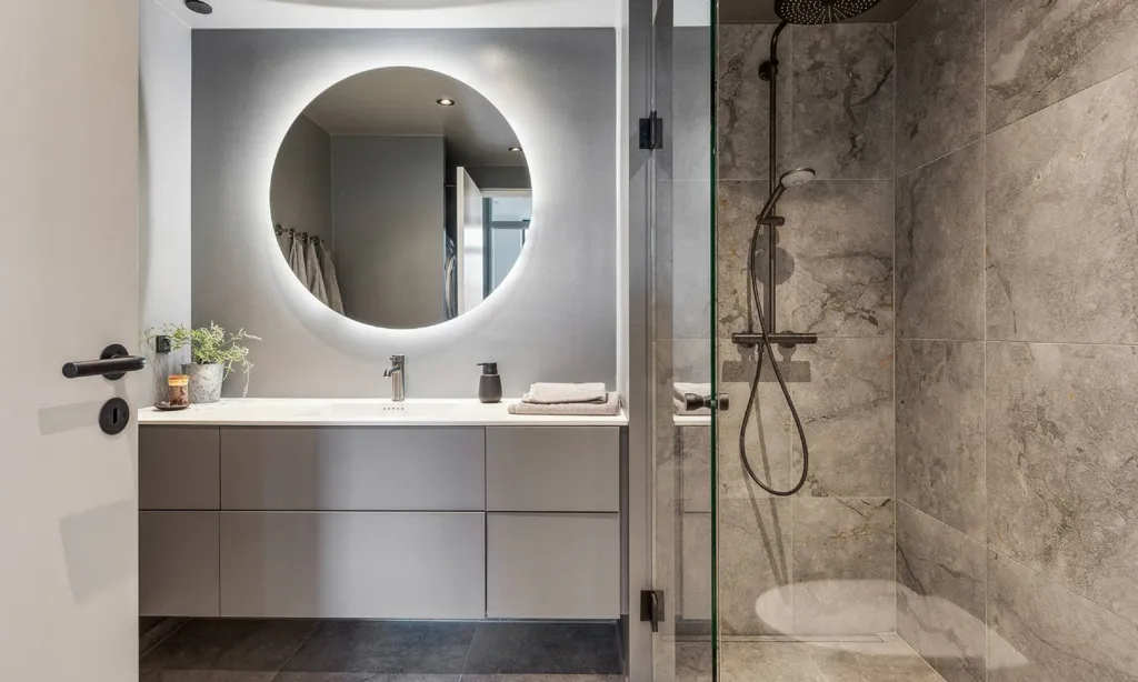 Salles de bain - Apartment with Limfjord View in Aalborg