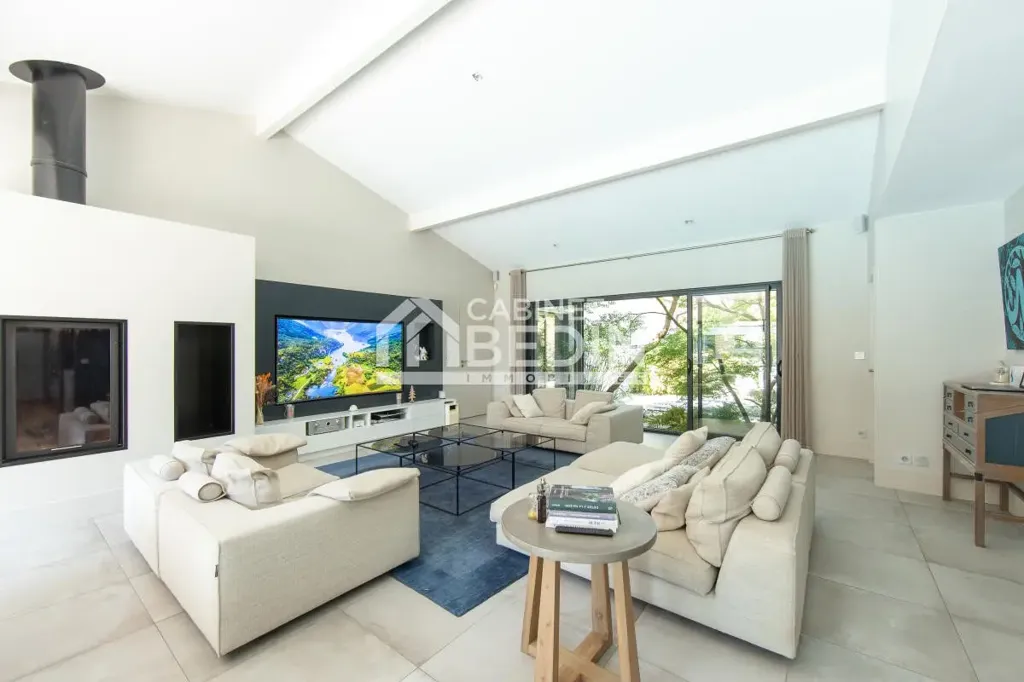 Elutuba - Contemporary Architectural Villa with Pool in Gujan-Mestras