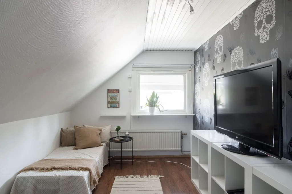 Chambres - Villa with Corner Plot and Pool in Quiet Area