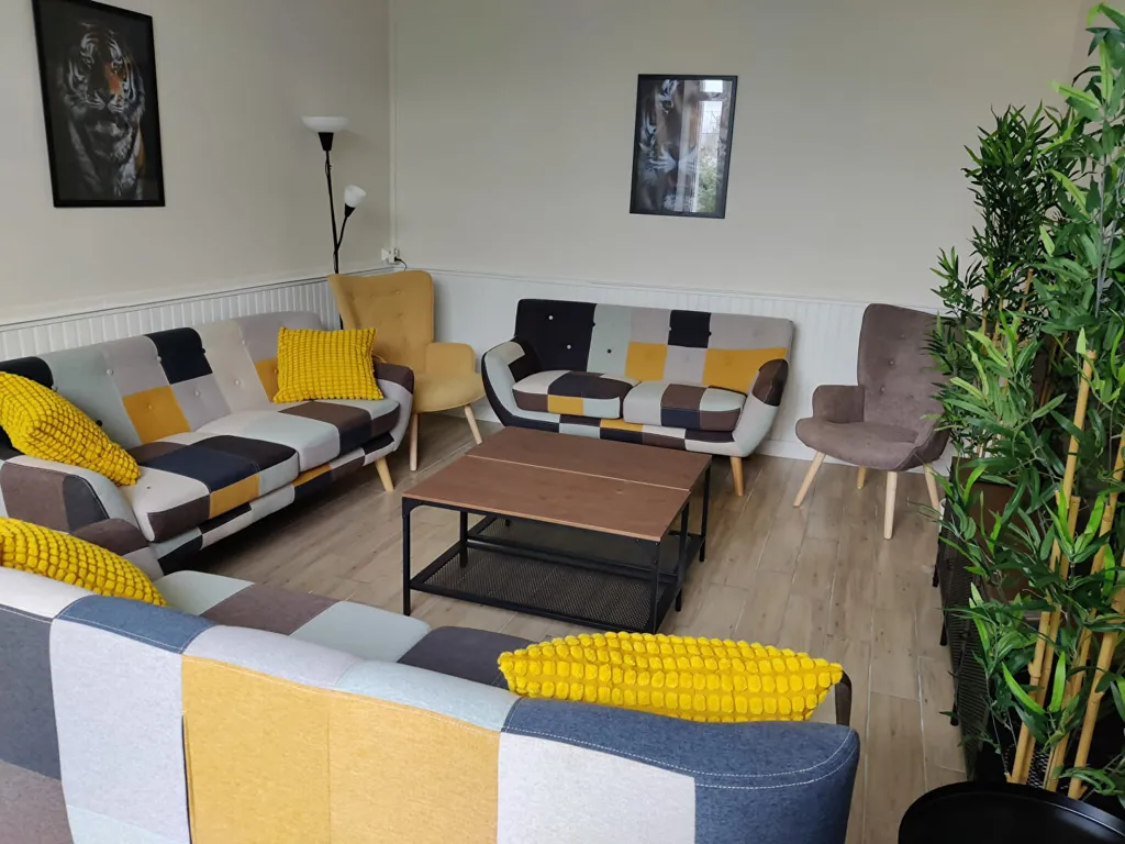 Elutuba - Colocation House with Garden in Nevers