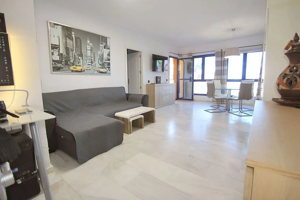 Elutuba - Apartment with Sea View and Pool in Manilva