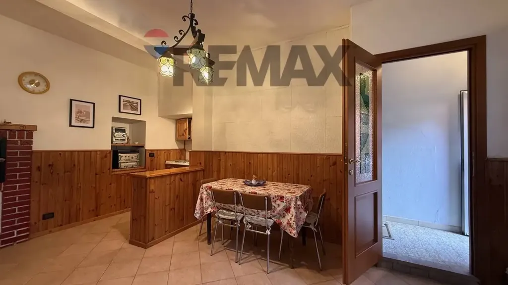 Salle à manger - Apartment with Private Courtyard in Capriolo