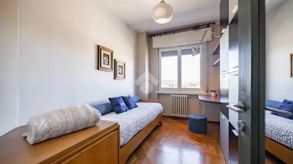 Chambres - Apartment with Panoramic View in Castello Di Brianza