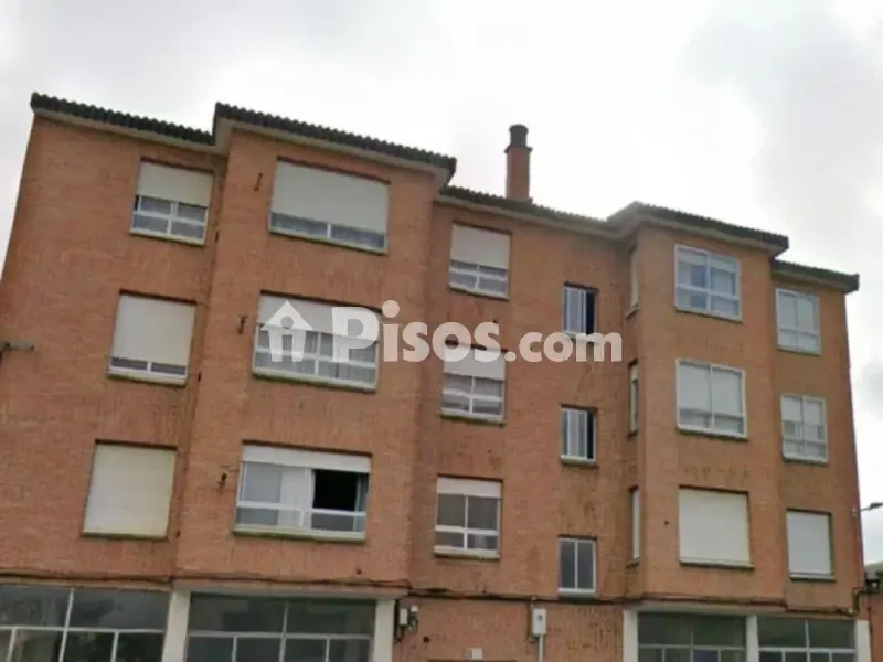 Välivaade - Flat with Judicial Auction in Saldaña, Palencia
