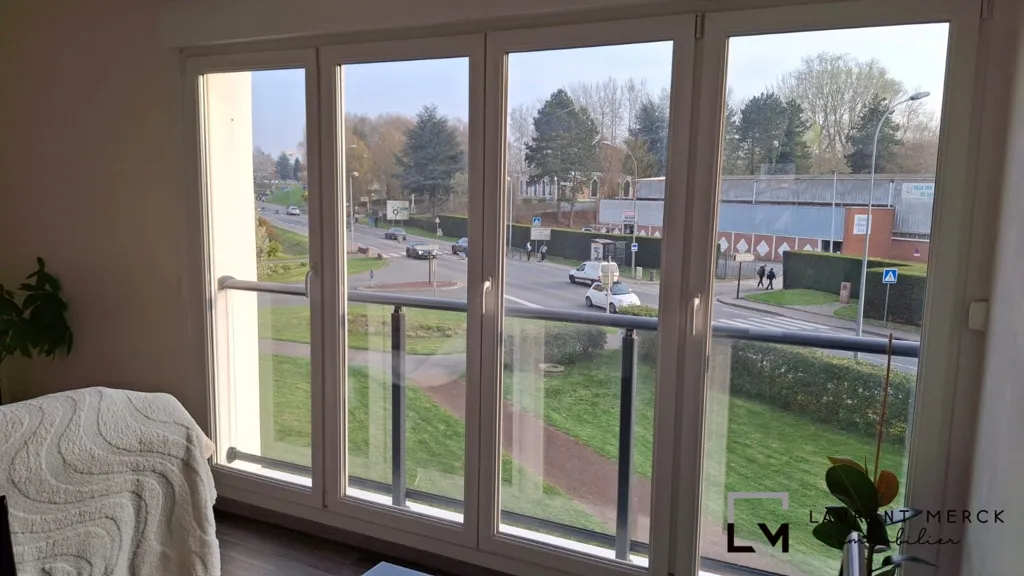 Balcon - Appartement lumineux avec ascenseur à Saint-Omer