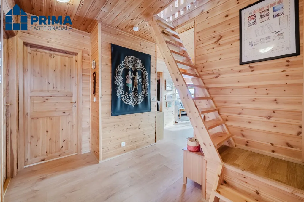 5-toaline maja asukohas Selfoss