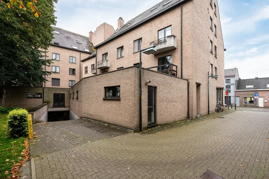 Välivaade - Spacious Flat with Terrace in Eeklo