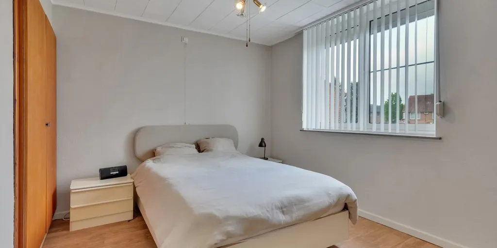 Chambres - Maison à Demi-Étage avec Jardin à Hasselt