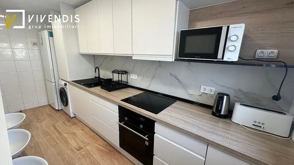 Cuisine - Modernised Flat with Central Location in Cappont