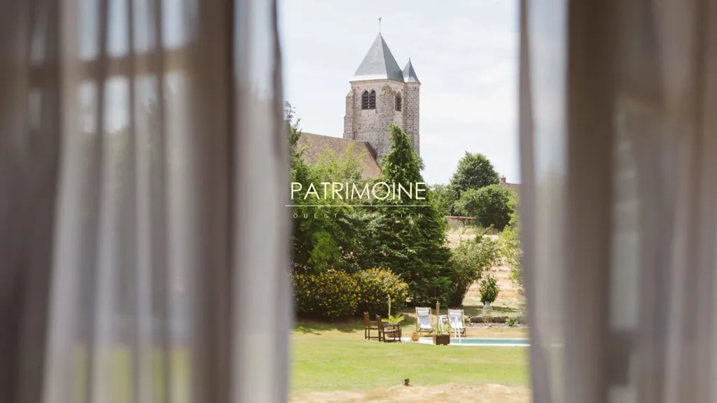 Toad - 13th Century Manor with Pool in Rambouillet