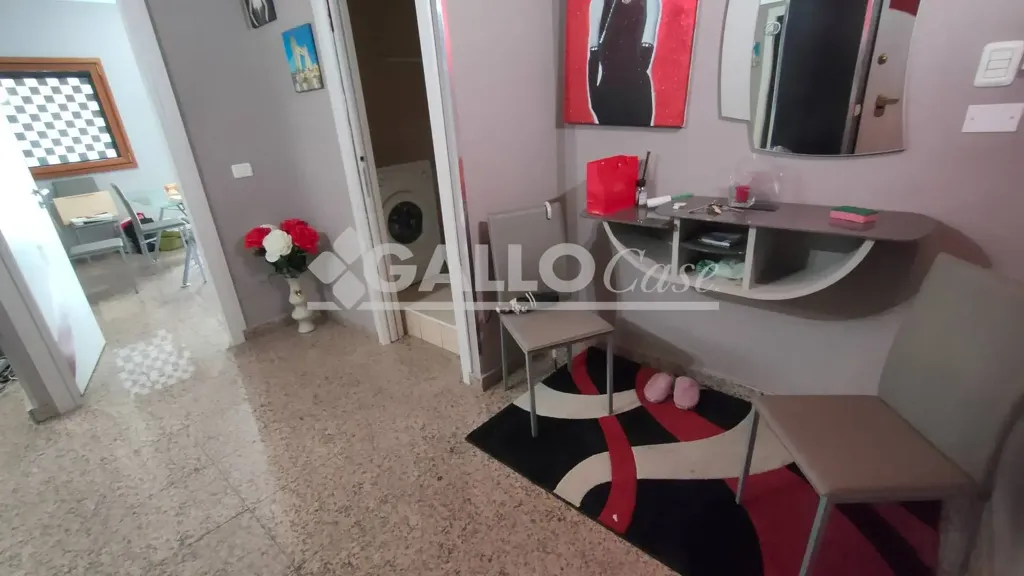 Ingresso - Refurbished Apartment with Balcony in Rende