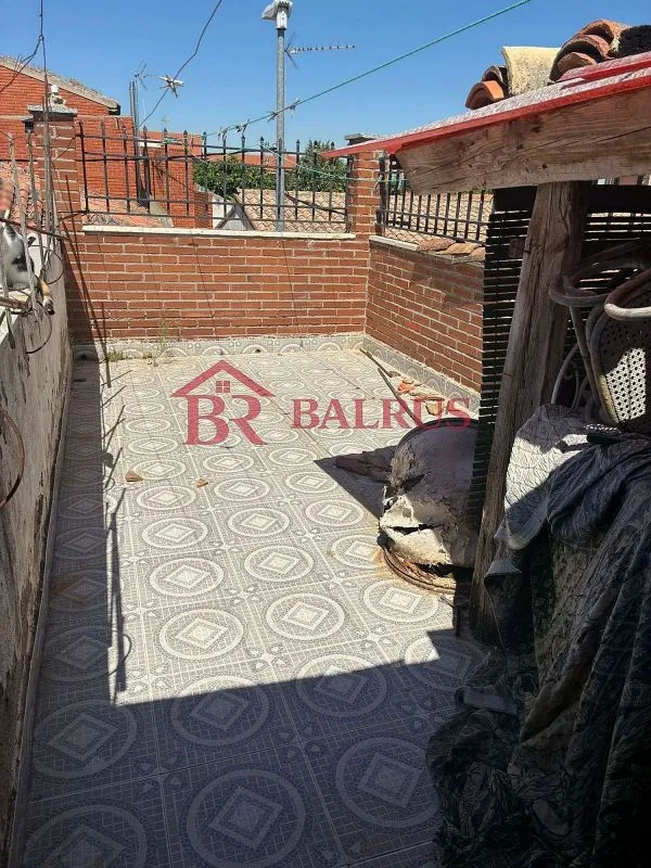 Terrazza - Semi-detached House with Terrace in Bargas
