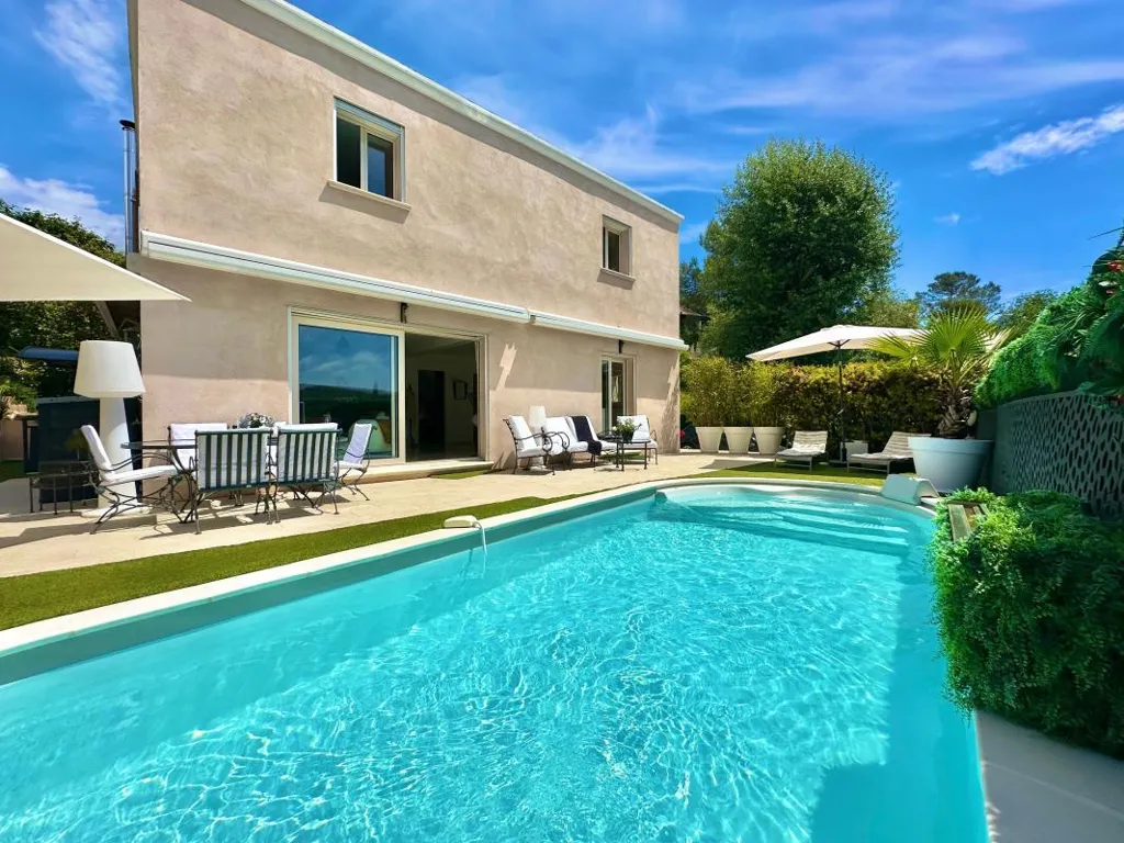 Bassein - Villa with Pool in La Colle-sur-Loup