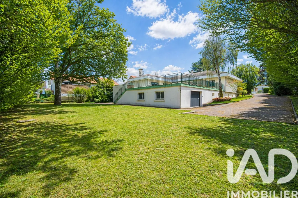 Jardin - Maison d'Architecte avec Terrasse Sud à Verdun