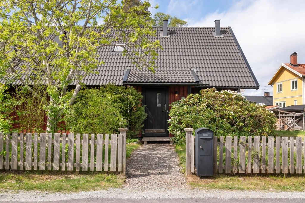 Extérieur - Villa with Train Access in Västerhaninge