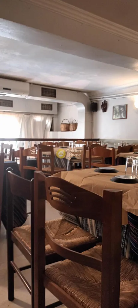 Söögituba - Established Restaurant with Terrace in Patras Centre