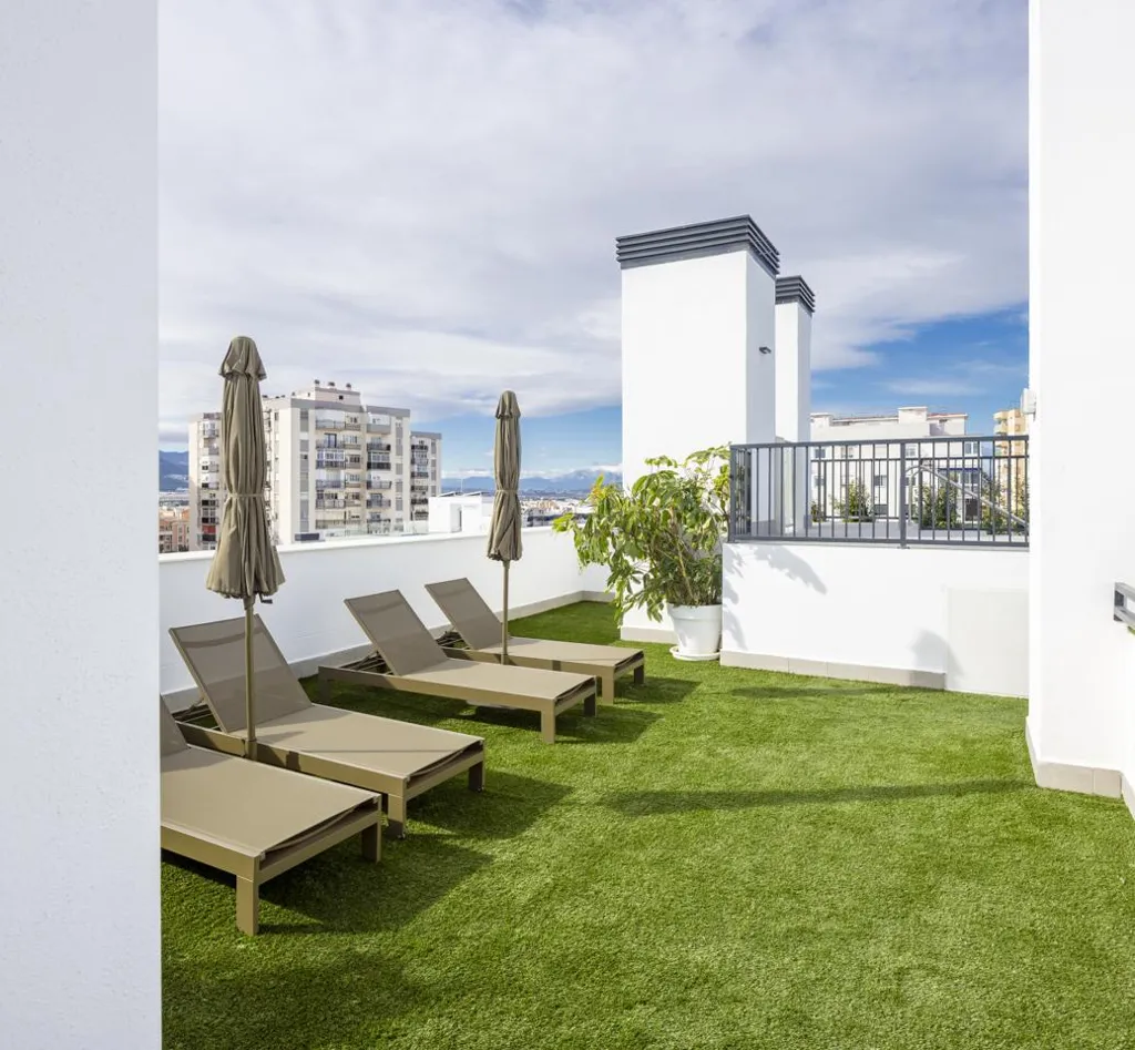 Terrasse - Apartment with Pool near Málaga Beach