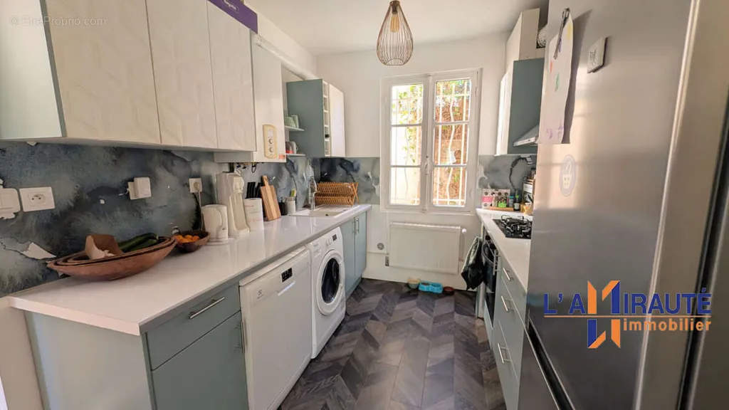 Cuisine - Maison avec Jardin et Terrasse à Houilles