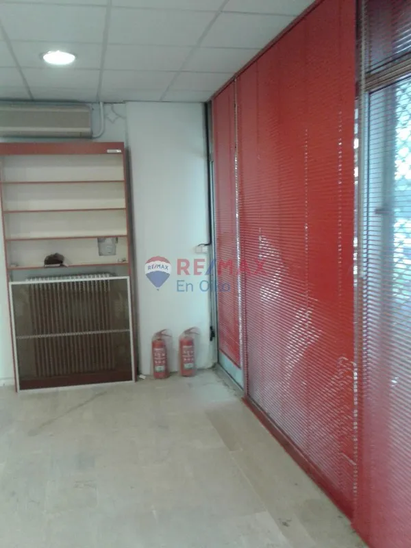 Stanze - Office Space with Marble Floors in Marousi