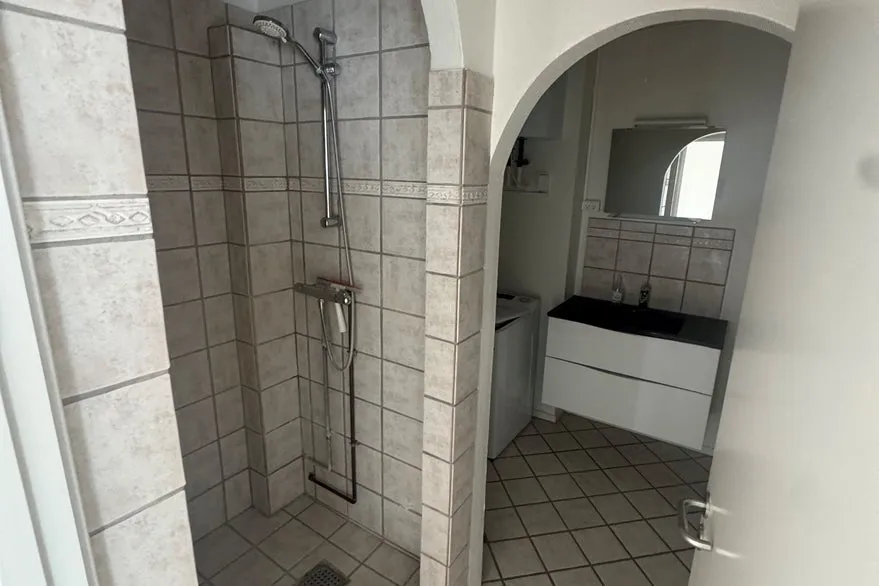 Salles de bain - Central Office with Parking in Odense
