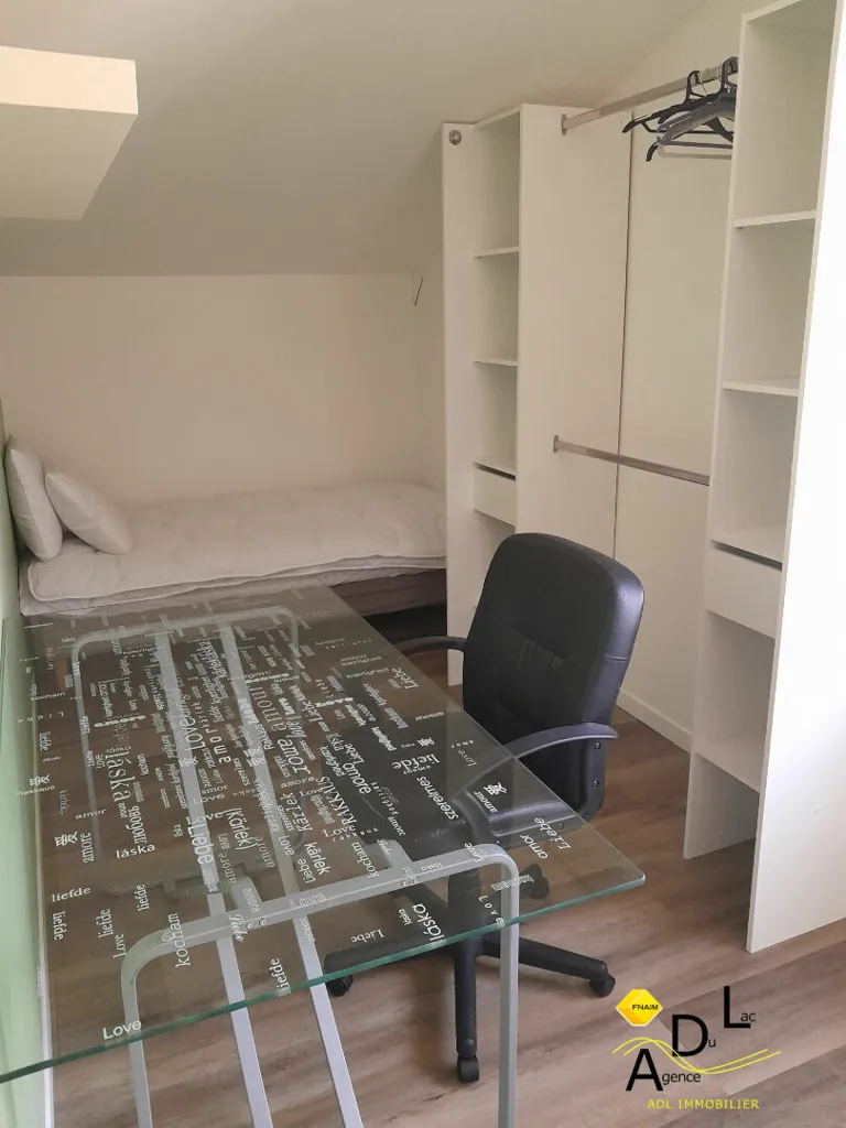 Magamistoad - Spacious Flat with Views in Aigrefeuille Sur Maine
