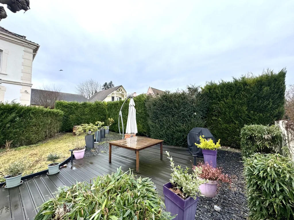 Jardin - Appartement d'Exception dans Maison de Maître à Pfastatt