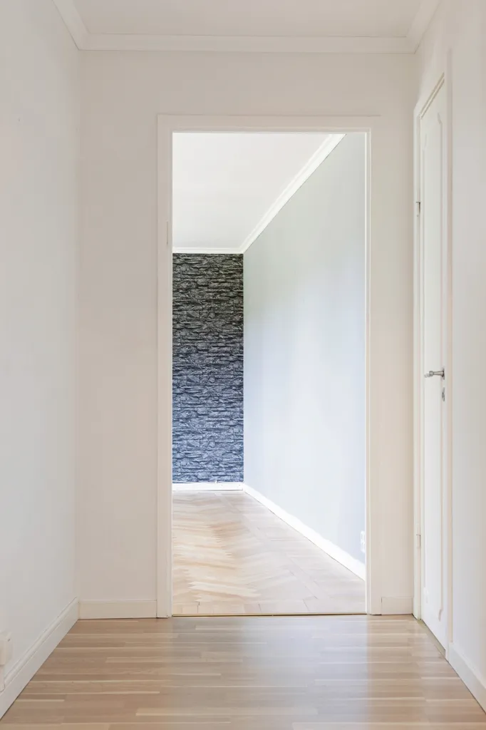 Stanze - Spacious Apartment with Wardrobe in Mölndal
