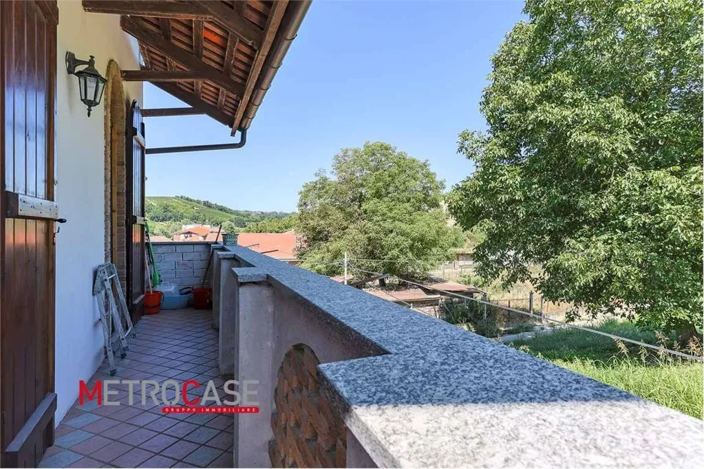 Balcony - Terraced Villa with Private Garden in Canale