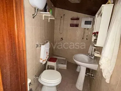Bagni - Terraced Apartment with Private Courtyard in Priverno
