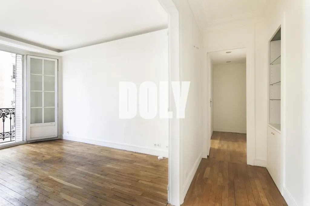 Séjour - Appartement 5 Pièces avec Ascenseur à Saint-Mandé