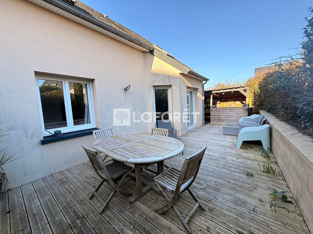 Terrasse - Maison avec Terrasse et Jardin à Granville