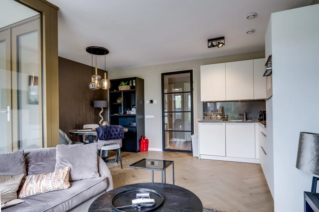 Elutuba - Modern Flat with Patio in Leeuwesteyn