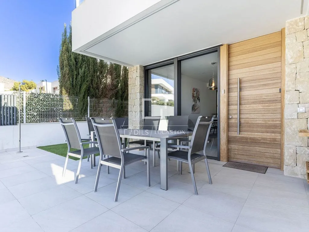 Terrasse - Luxury Villa with Sea View in Finestrat