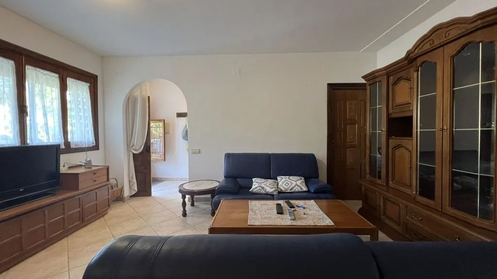 Elutuba - Luxury House with Warehouse in Pedreguer