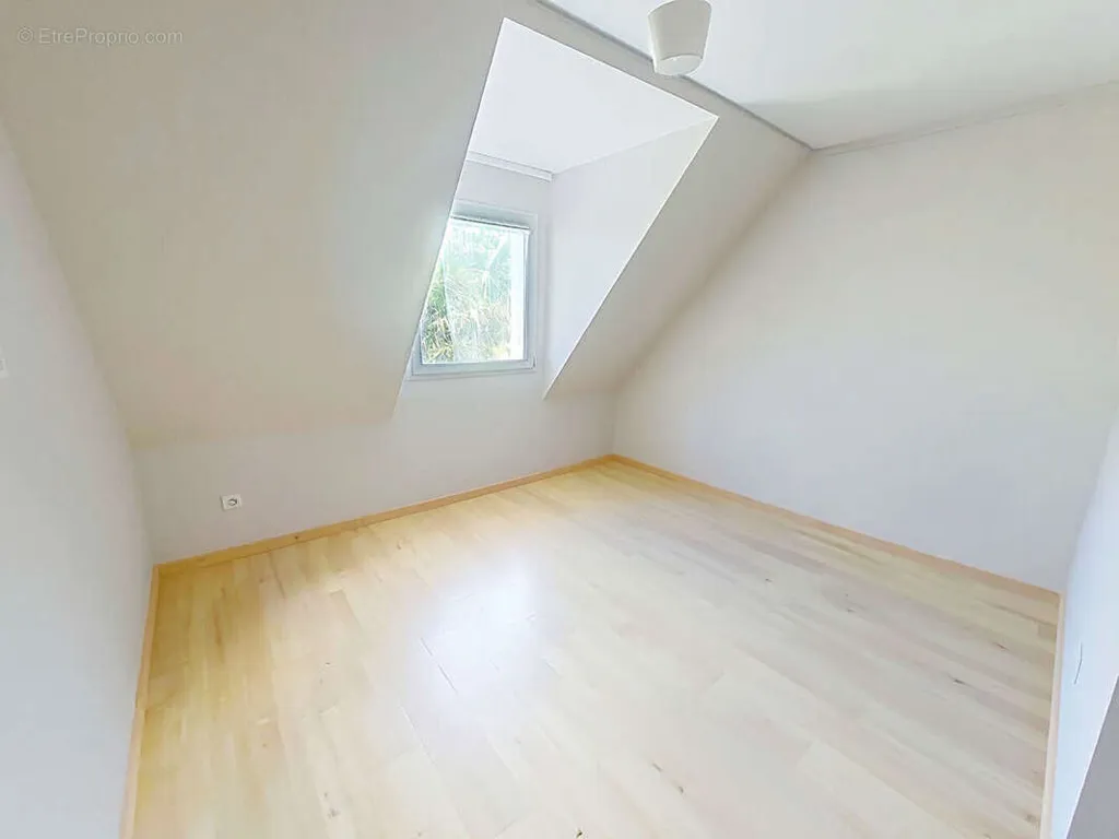 Maison 7 pièces à Benouville