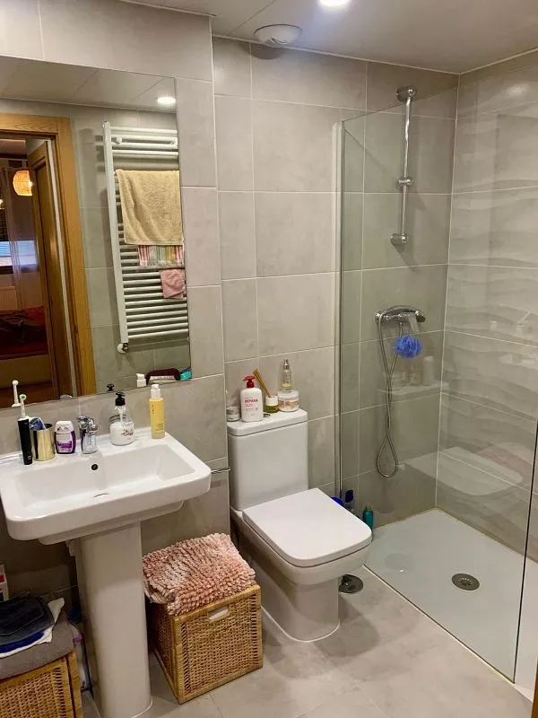 Salles de bain - 1-Bedroom Flat with Pool in Montecarmelo