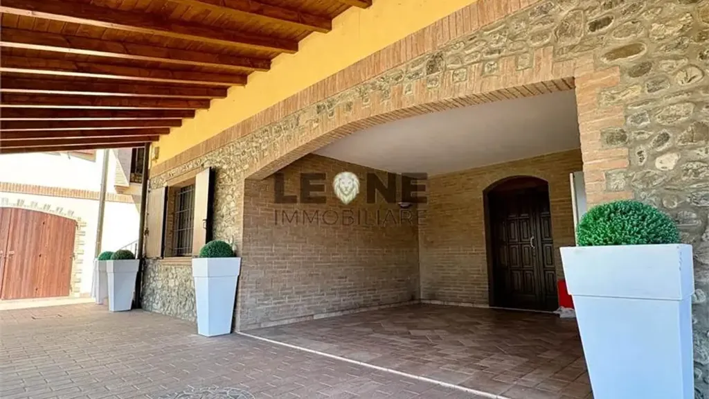 Terrass - Trifamily Villa with Private Park in Vignola
