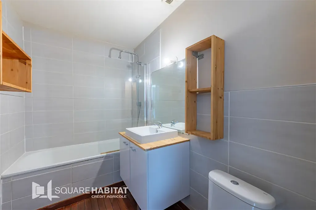 5-toaline maja asukohas Saint Uze