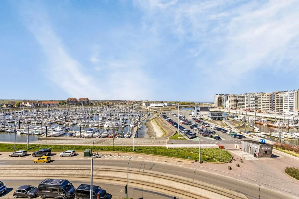 Exterior - Apartment with Panoramic Views in Blankenberge