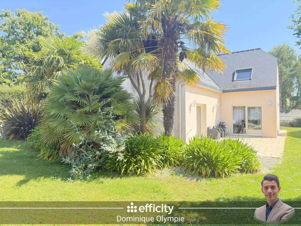 Välivaade - Spacious House with Sea View in Binic