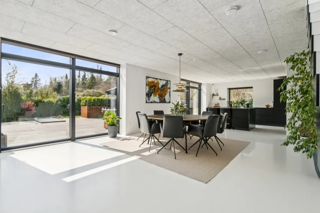 Salle à manger - Modernised Villa with Terraces in Central Odder