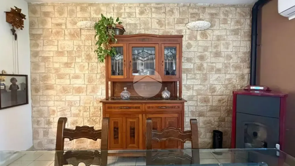Söögituba - Rustic Apartment with Balcony in Nerola