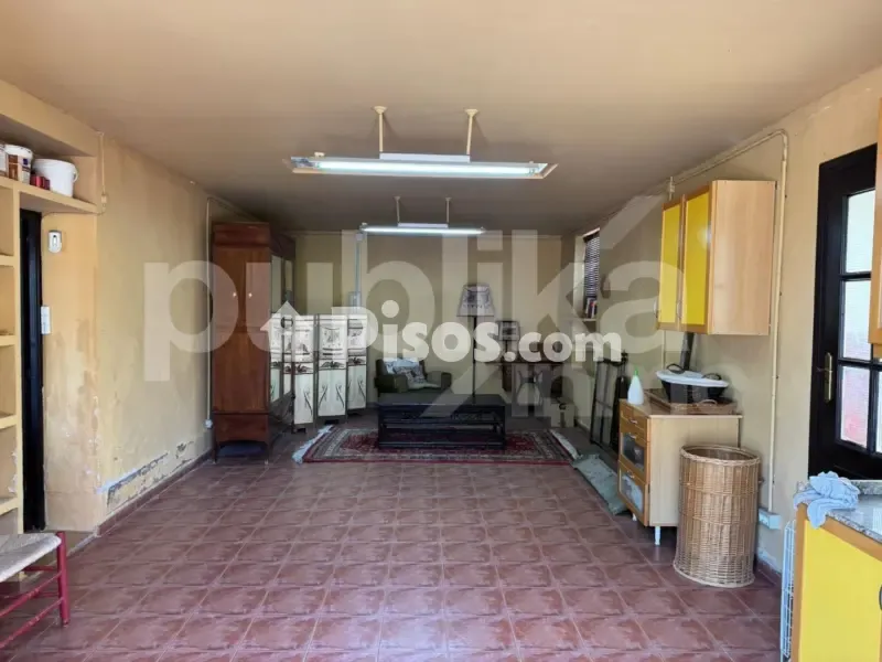 Garage - Historic Villa with Archaeological Setting in Elche