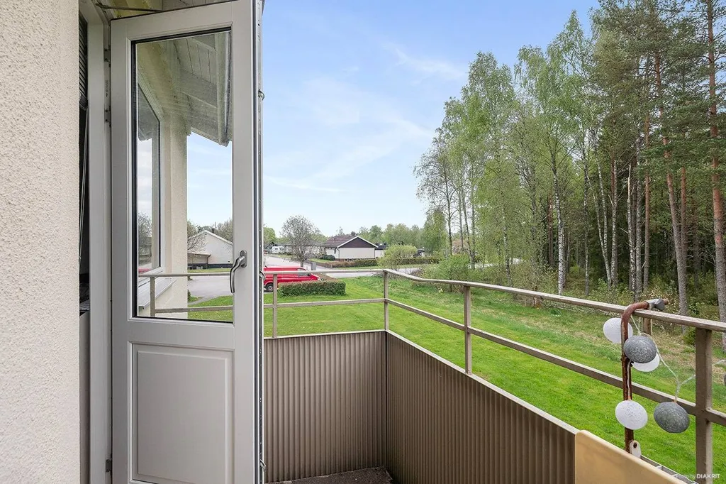 Rõdu - Apartment with Balcony in Grimsås