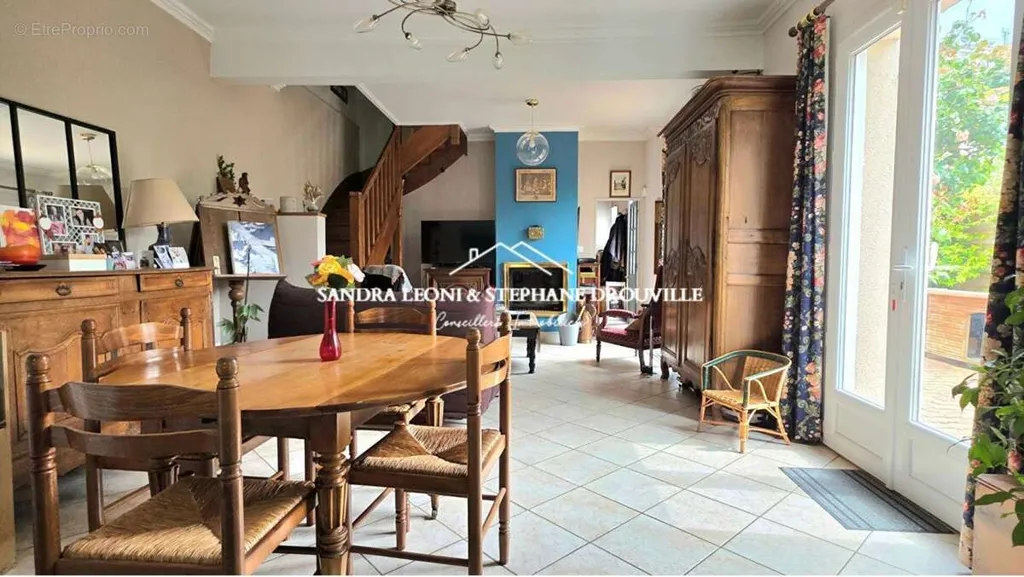 Söögituba - Charming Longère with Garden near Chartres