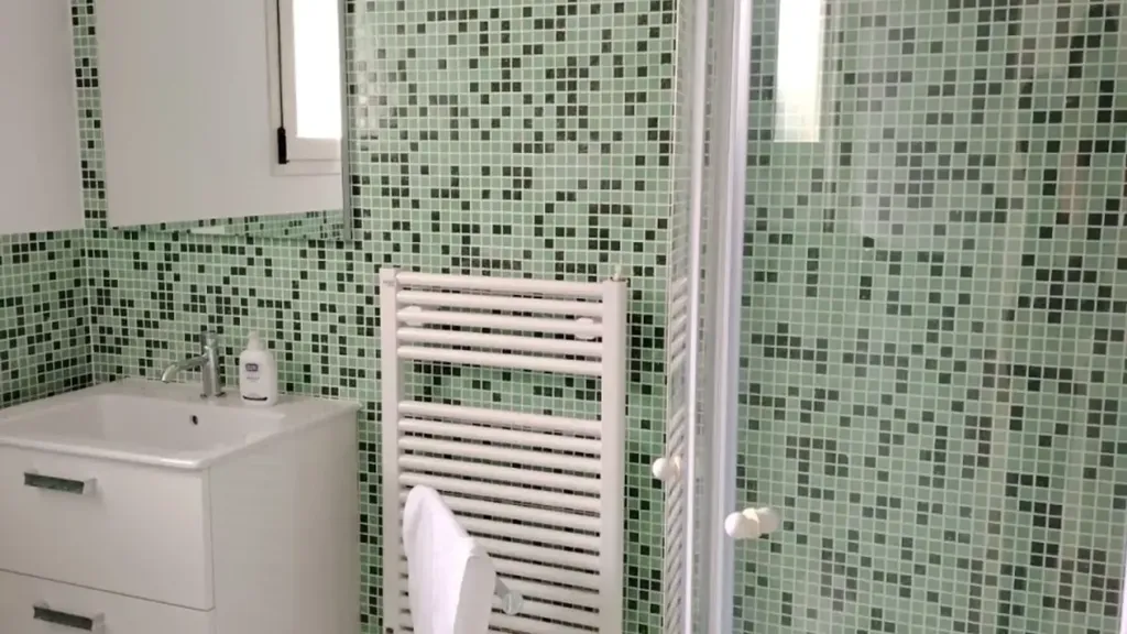 Vannitoad - Modern Apartment with Garden in Vinci
