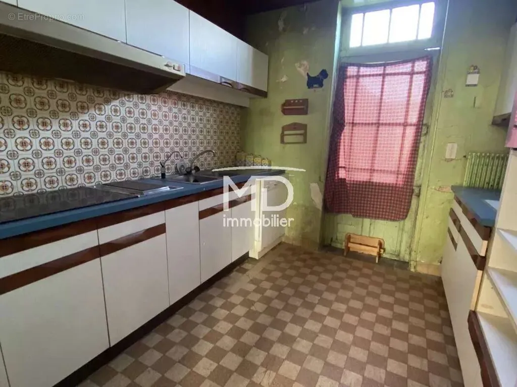 Maison 8 pièces à Evreux