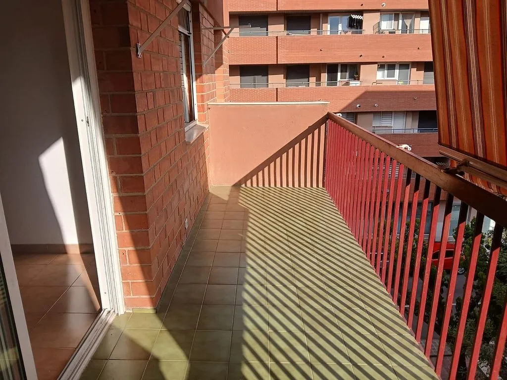 Balcone - Apartment with Terrace in Valls