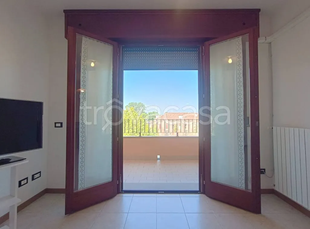 Esik - Balcony Flat in Sant'Agostino Centre